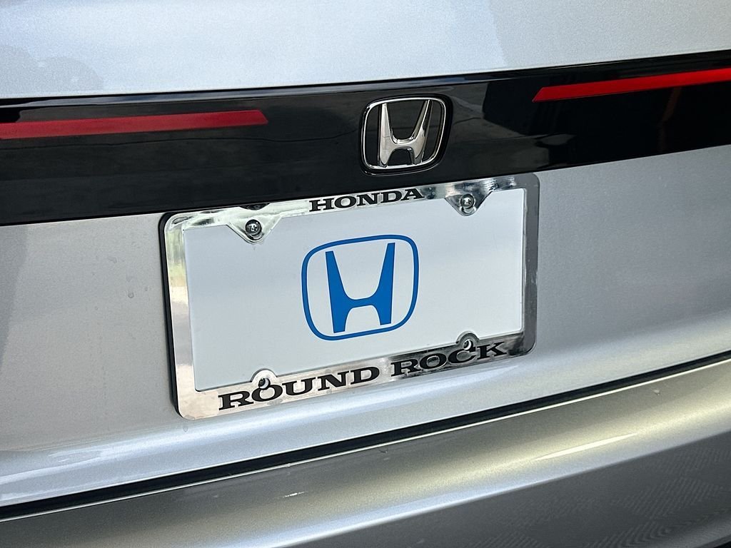 New 2026 Solar Silver Metallic Honda SE image 21