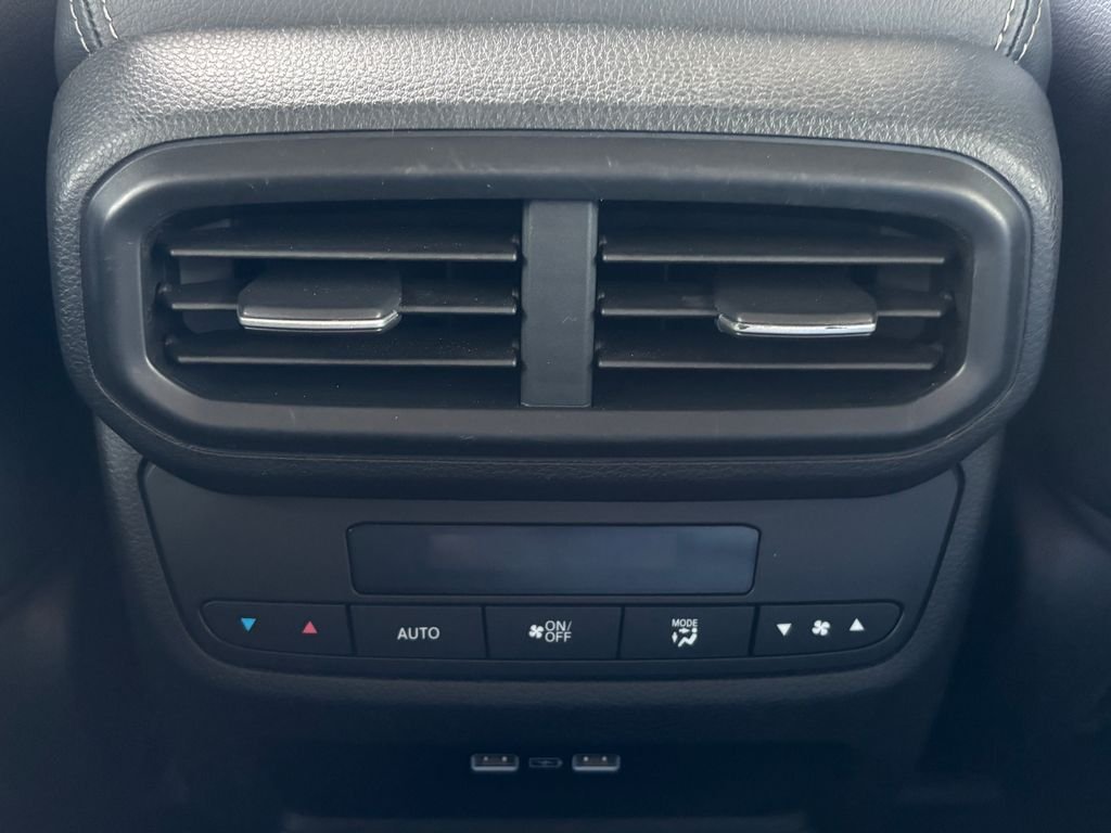 2023 Honda Pilot EX-L - Photo 18