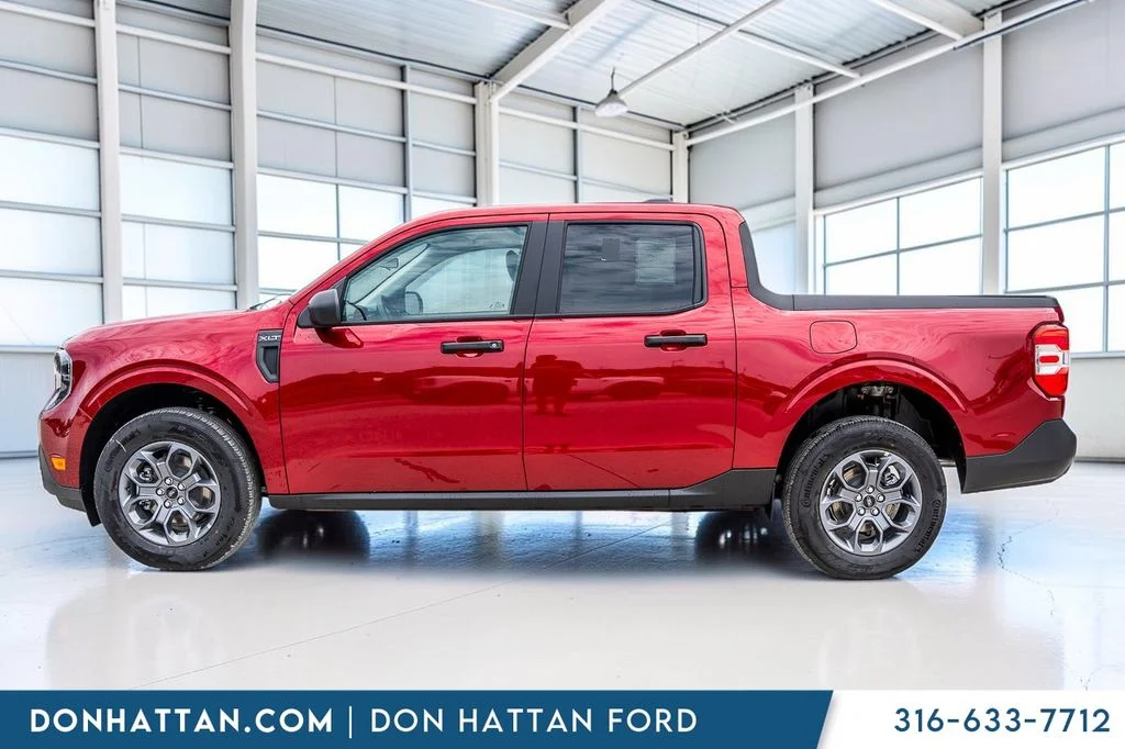New 2026 Ruby Red Metallic Tinted Clearcoat Ford XLT image 2