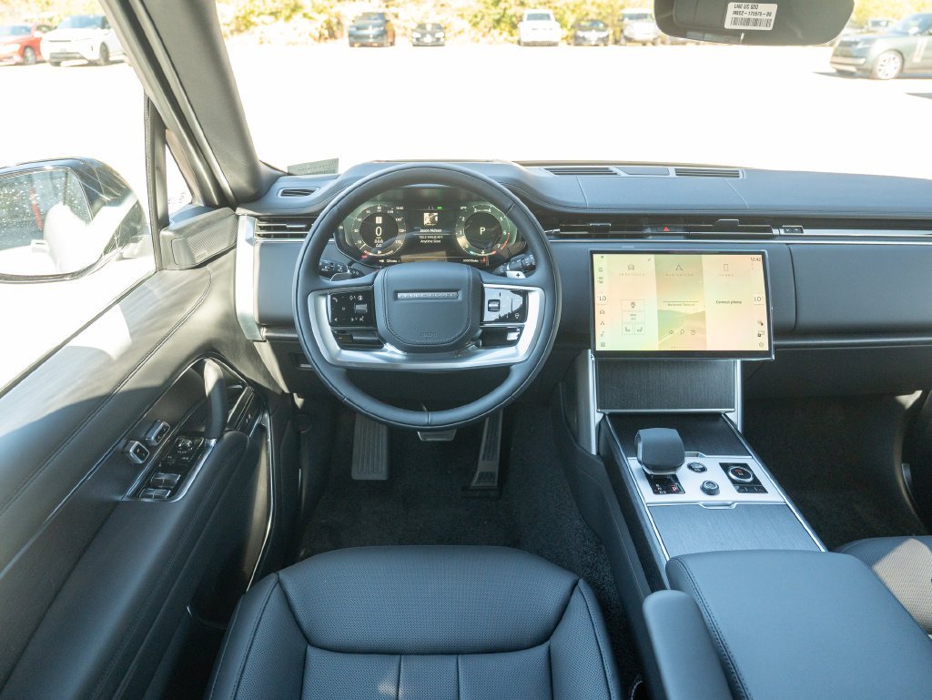 New 2027 Fuji White LAND ROVER  image 12