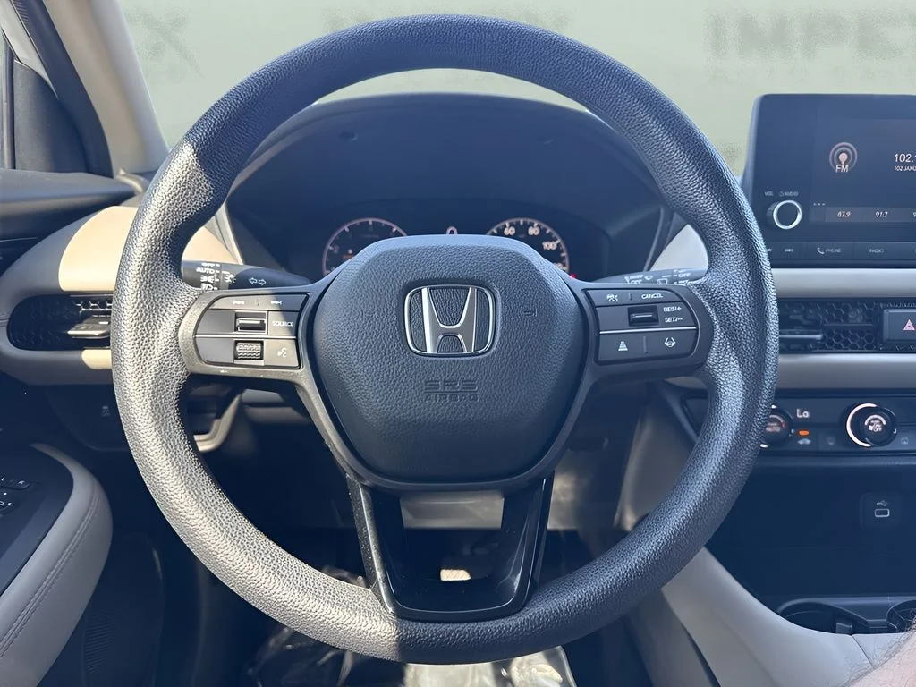 Used 2023 White Honda LX image 13