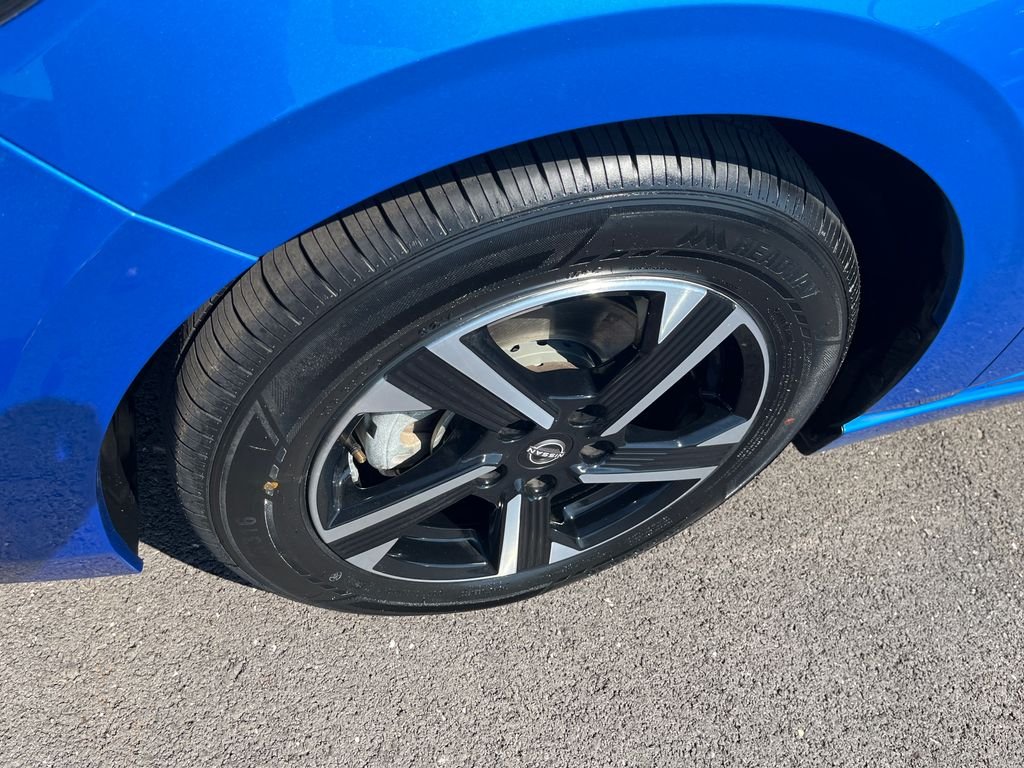 Used 2025 Blue Nissan SV image 9