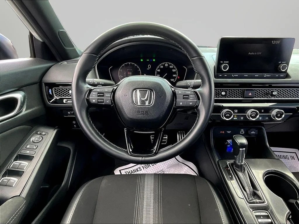 Used 2023 Platinum White Pearl Honda Sport image 8