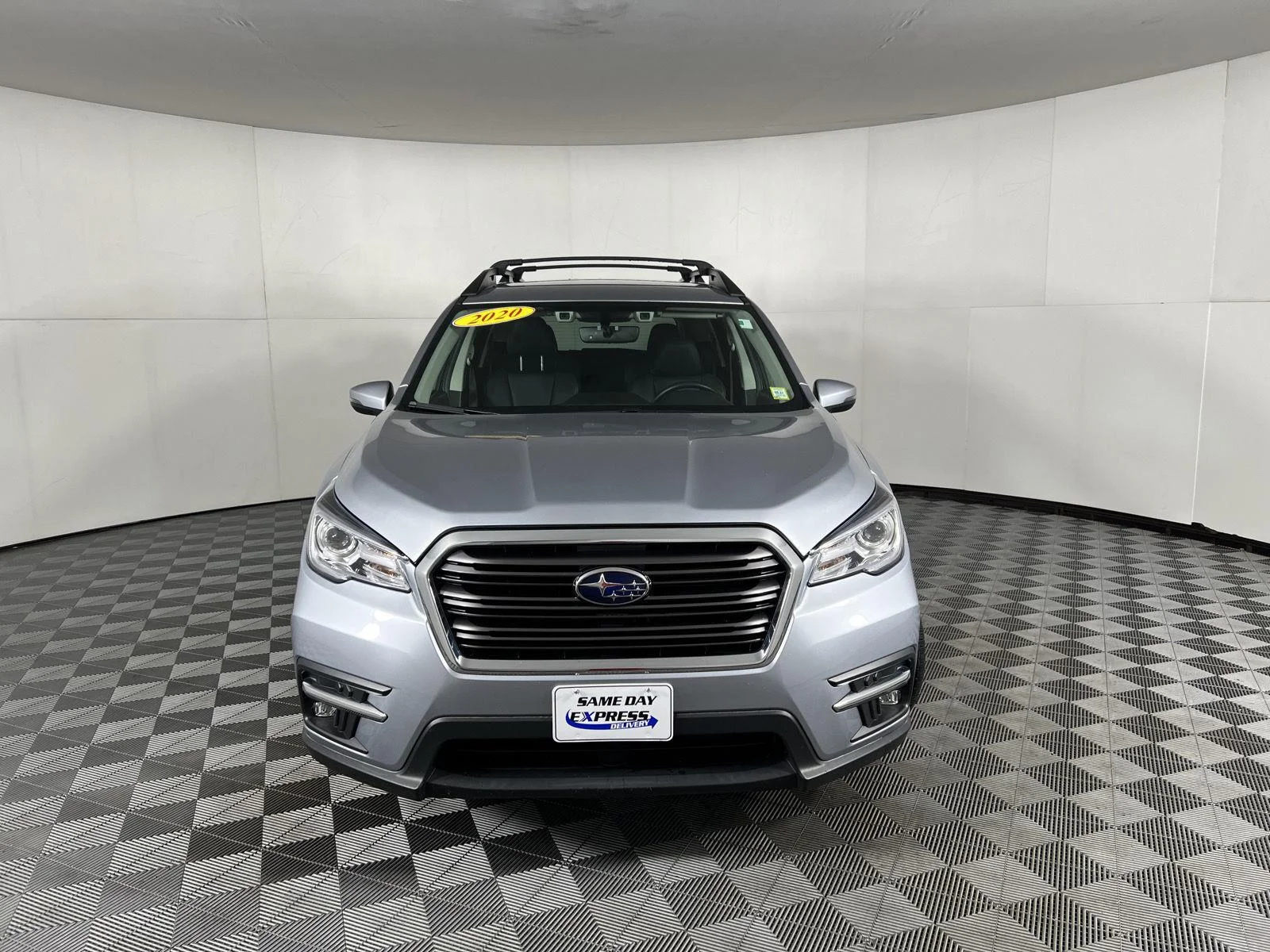 Used 2020 Ice Silver Metallic Subaru Limited image 22