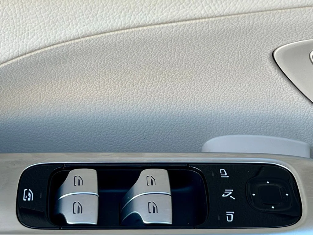 2024 Mercedes-Benz C-Class Sedan C 300 - Photo 30