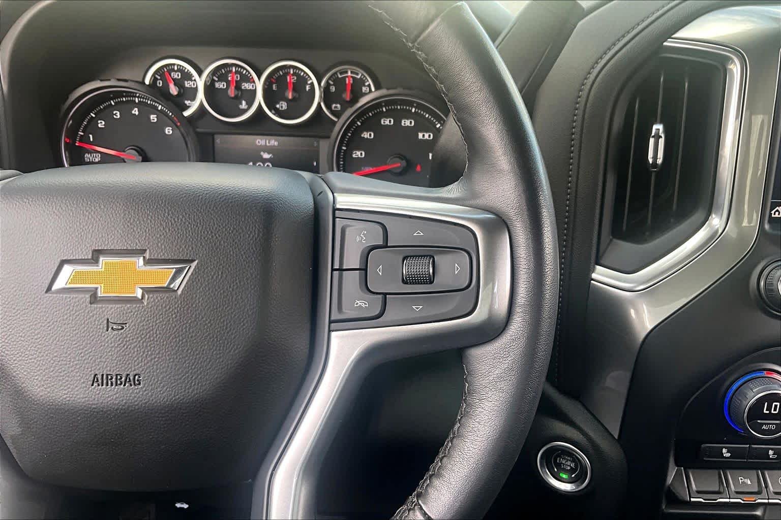 Used 2022 Shadow Gray Metallic Chevrolet LT image 25
