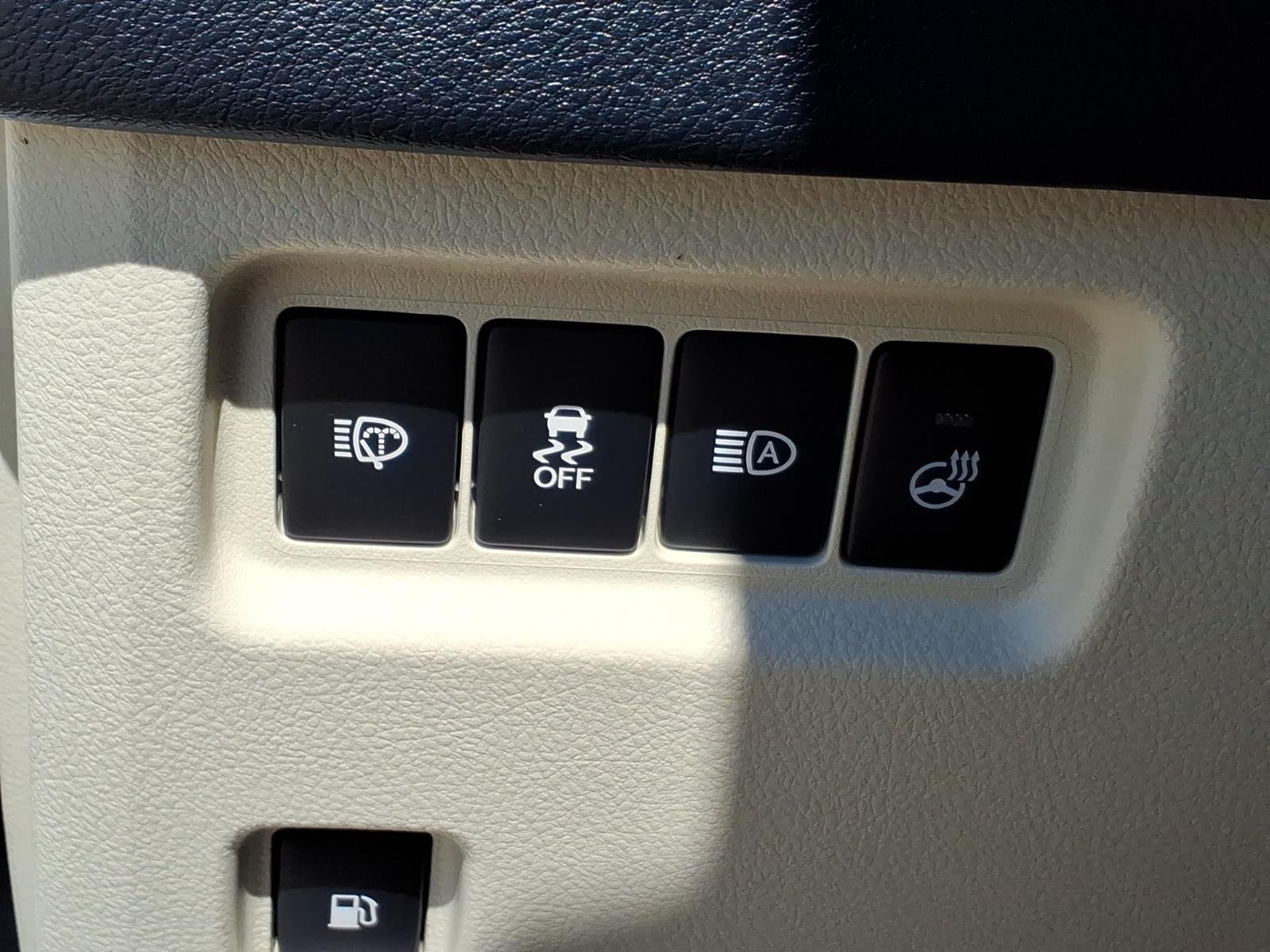 Certified Used 2023 Eminent White Pearl Lexus Luxury image 21