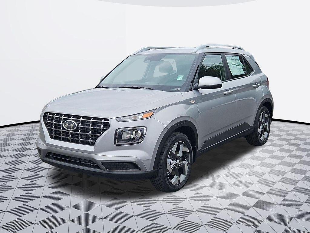 New 2026 Silver Hyundai SEL image 2