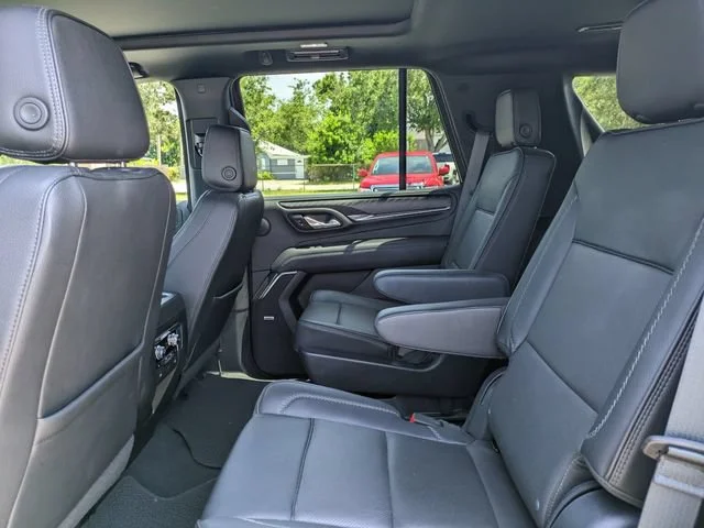 Used 2023 Onyx Black GMC Denali image 14