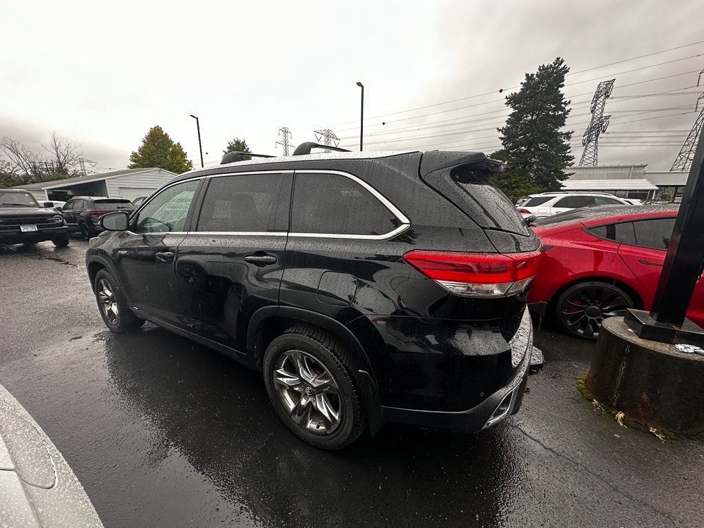 Used 2018 Black Toyota Limited Platinum image 11
