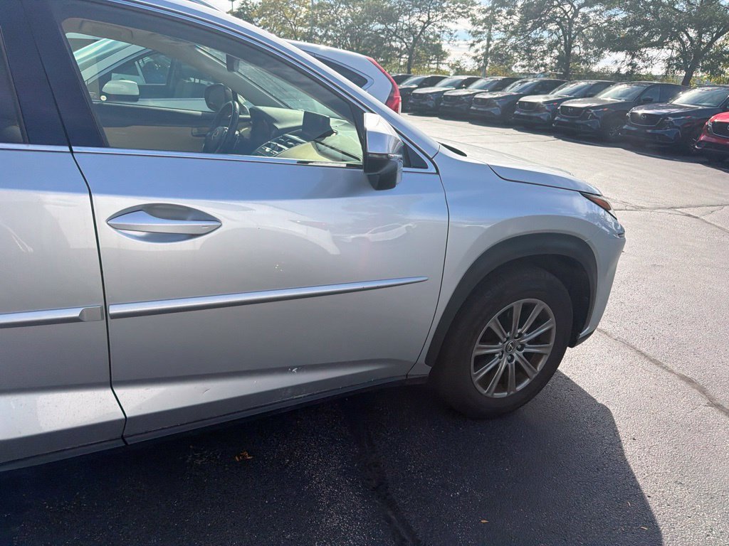Used 2019 Silver Lexus 300 Base image 28