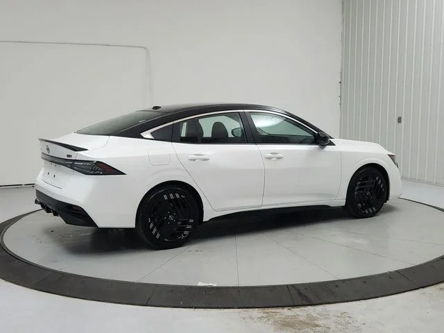 New 2026 White Nissan SR image 7