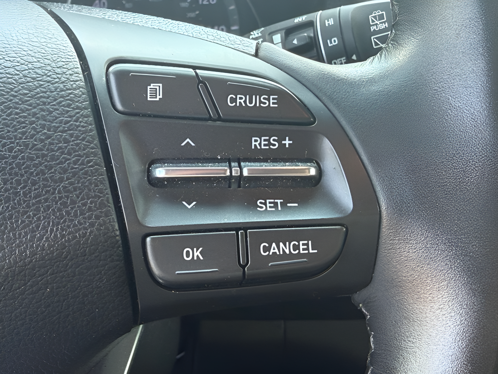 Used 2018 Silver Hyundai Base image 16