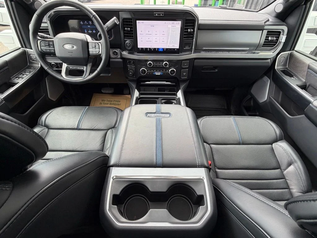 Used 2025 White Ford Platinum image 12
