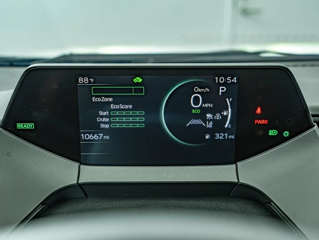 Used 2024 Guardian Gray Toyota XLE image 24