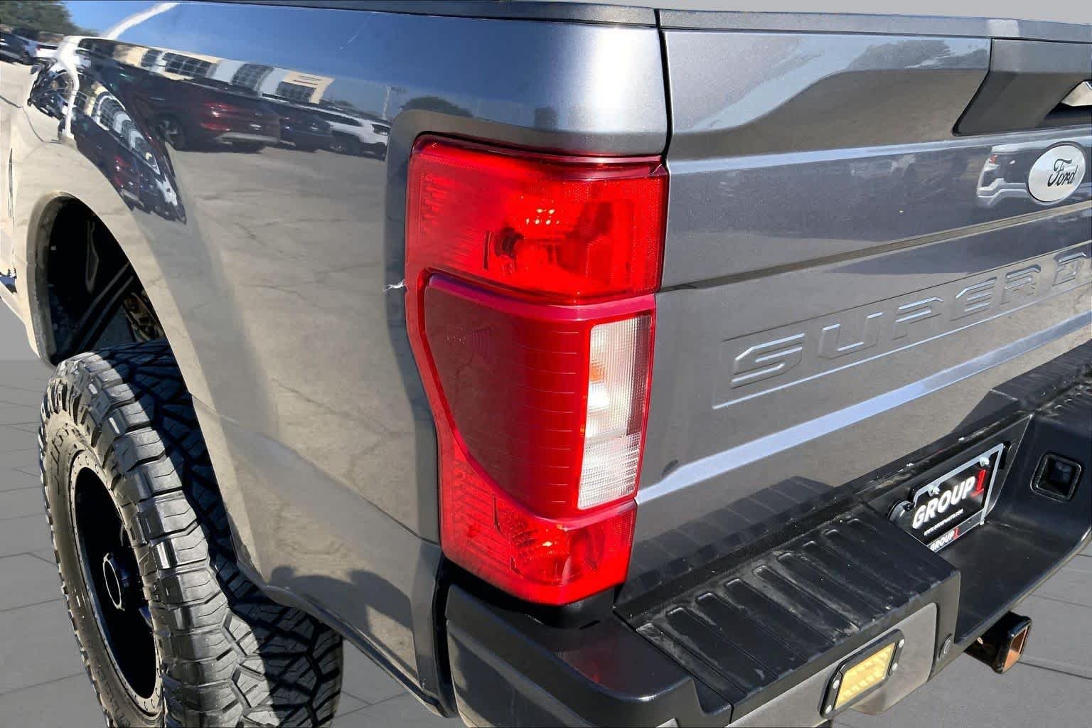 Used 2022 Carbonized Gray Ford LARIAT image 25
