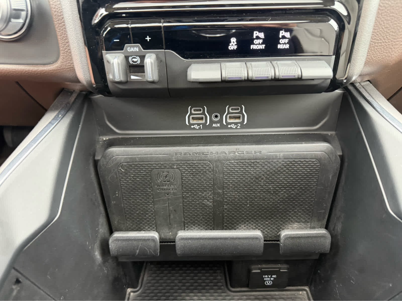 Used 2025 Bright White Clearcoat Ram Laramie image 23