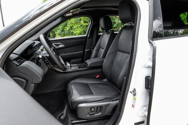 New 2026 White Land Rover S image 39