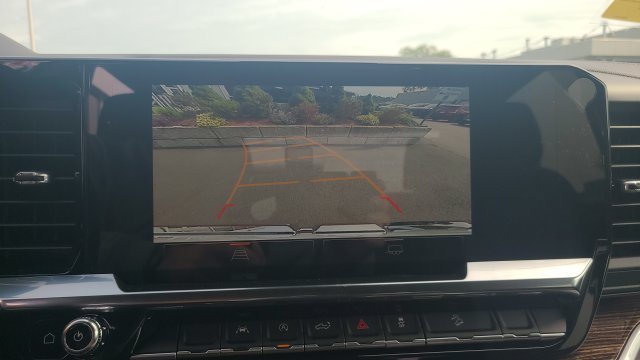 New 2026 Summit White GMC Elevation image 15