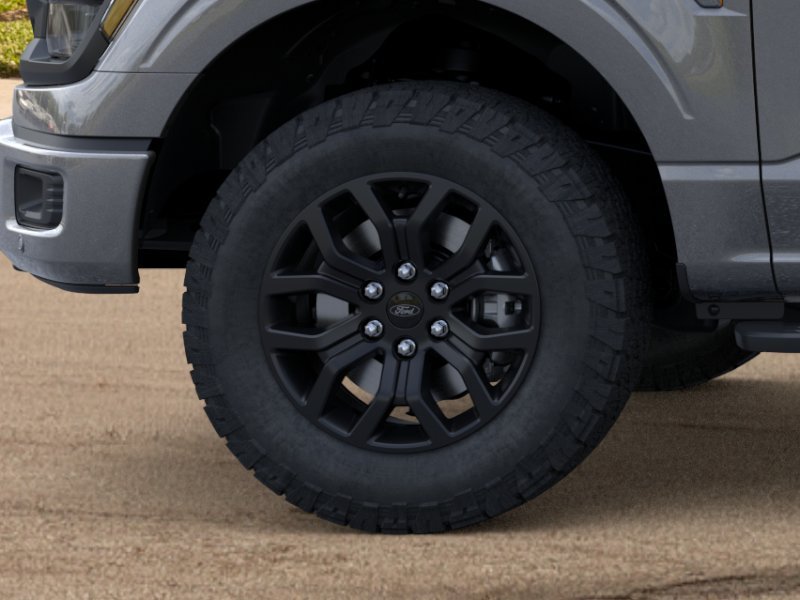 New 2026 Carbonized Gray Metallic Ford Tremor® image 19