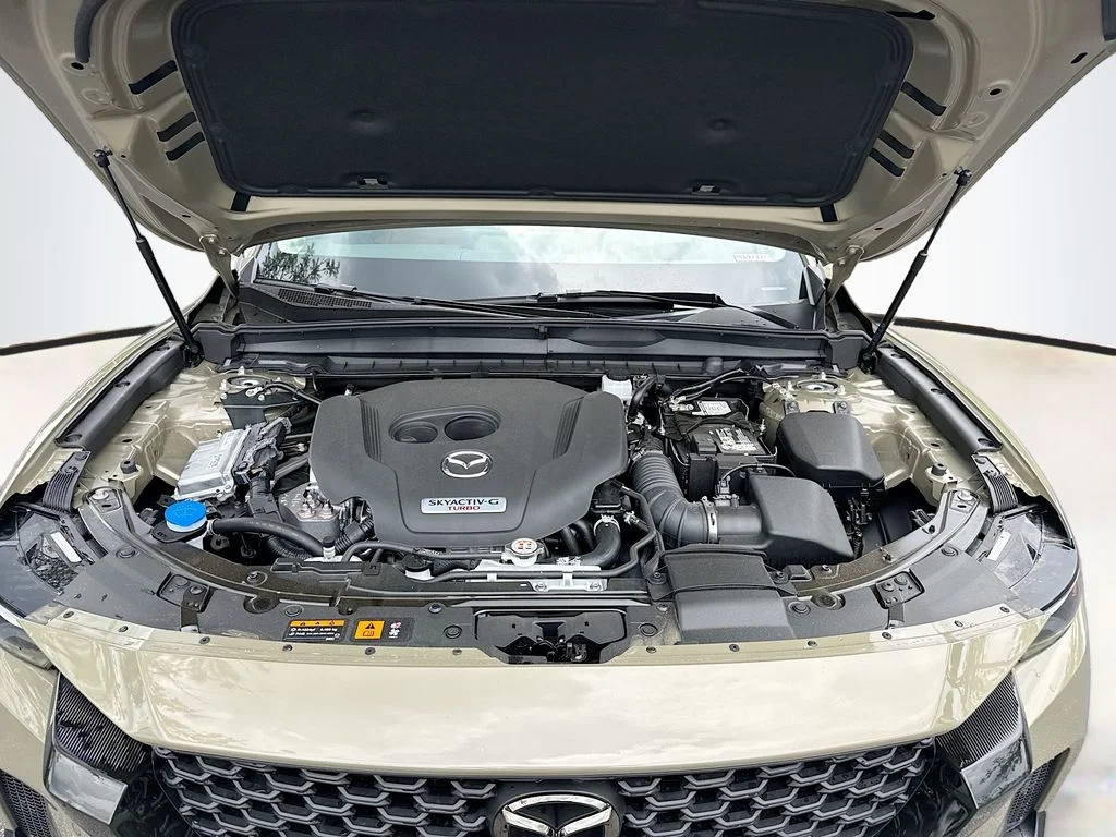 New 2026 Zircon Sand Metallic Mazda 2.5 Turbo Meridian Edition image 31