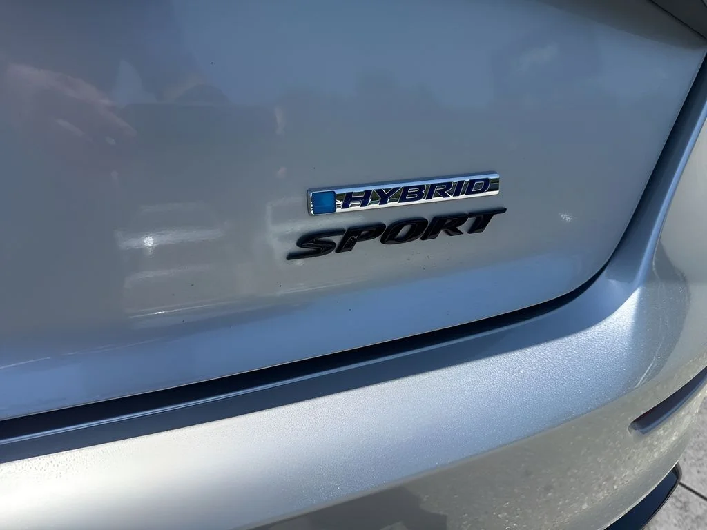 Used 2025 Silver Honda Sport-L image 29