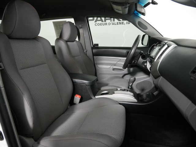 Used 2015 Super White Toyota Double Cab TRD Sport w/ Extra Value Pkg image 15