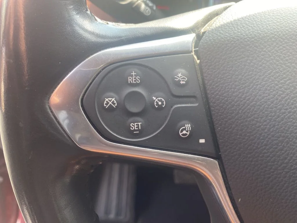 Used 2018 Red Chevrolet High Country image 9