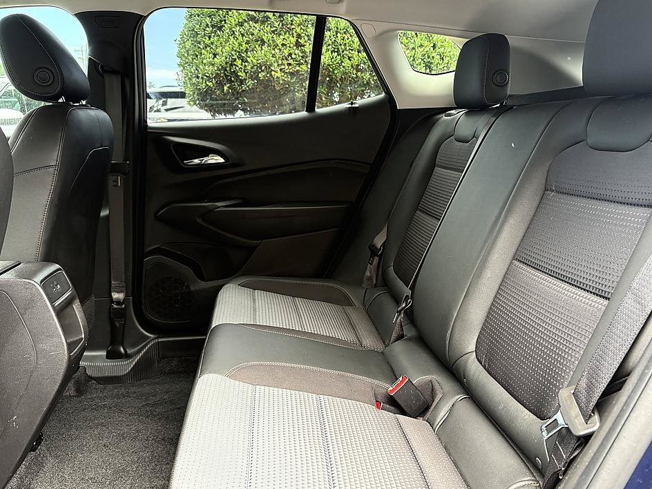 Used 2024 Blue Glow Metallic Chevrolet LT image 10