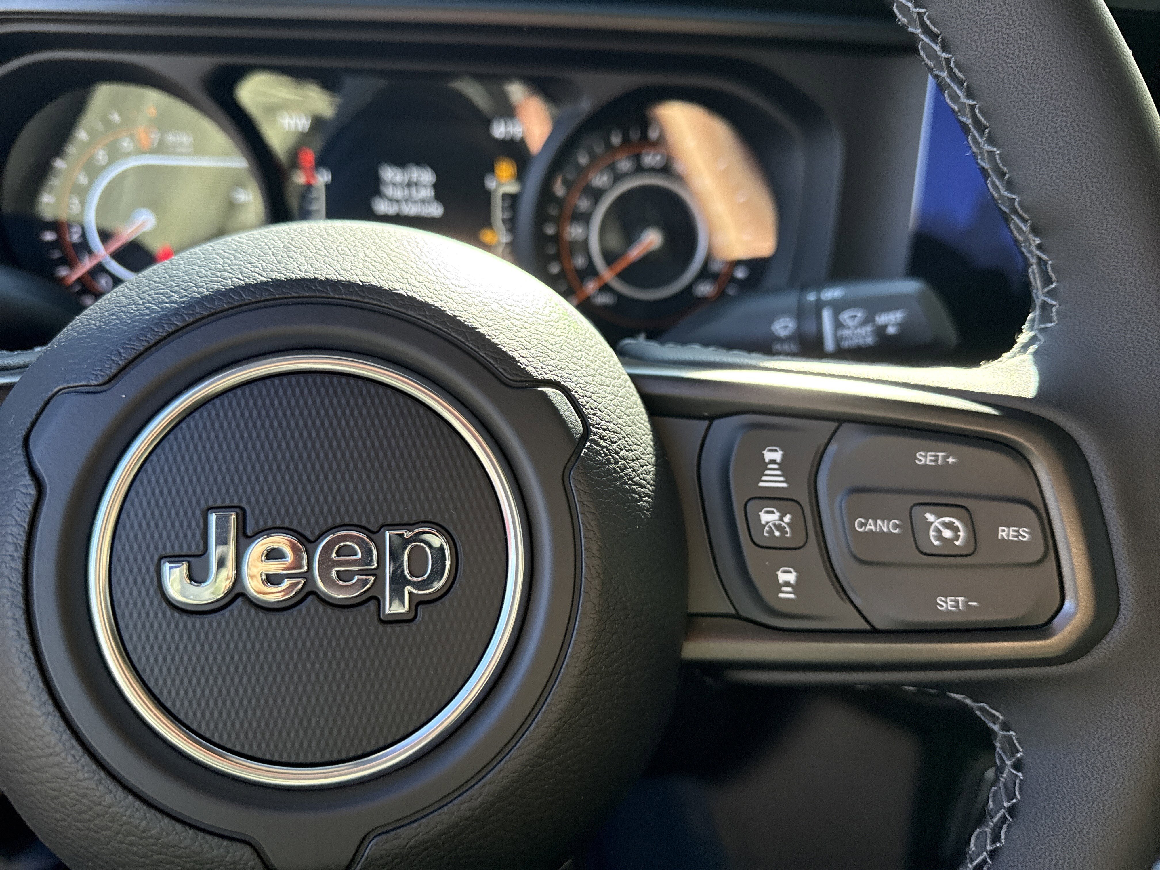 New 2026 Reign Jeep Rubicon X image 27