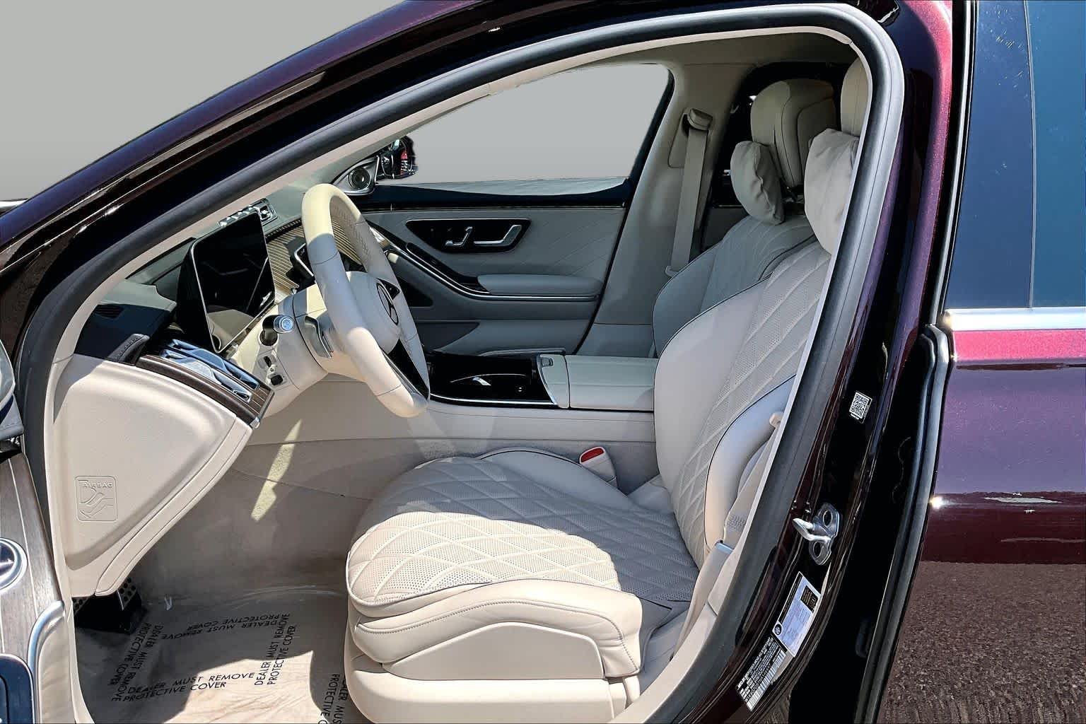 Used 2022 Rubellite Red Mercedes-Benz S 580 image 9