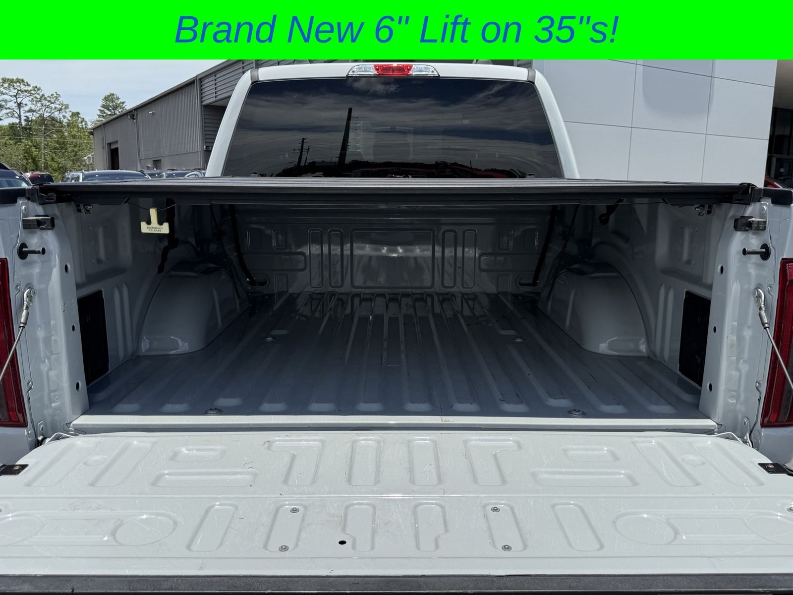 Used 2024 Avalanche Ford STX image 14