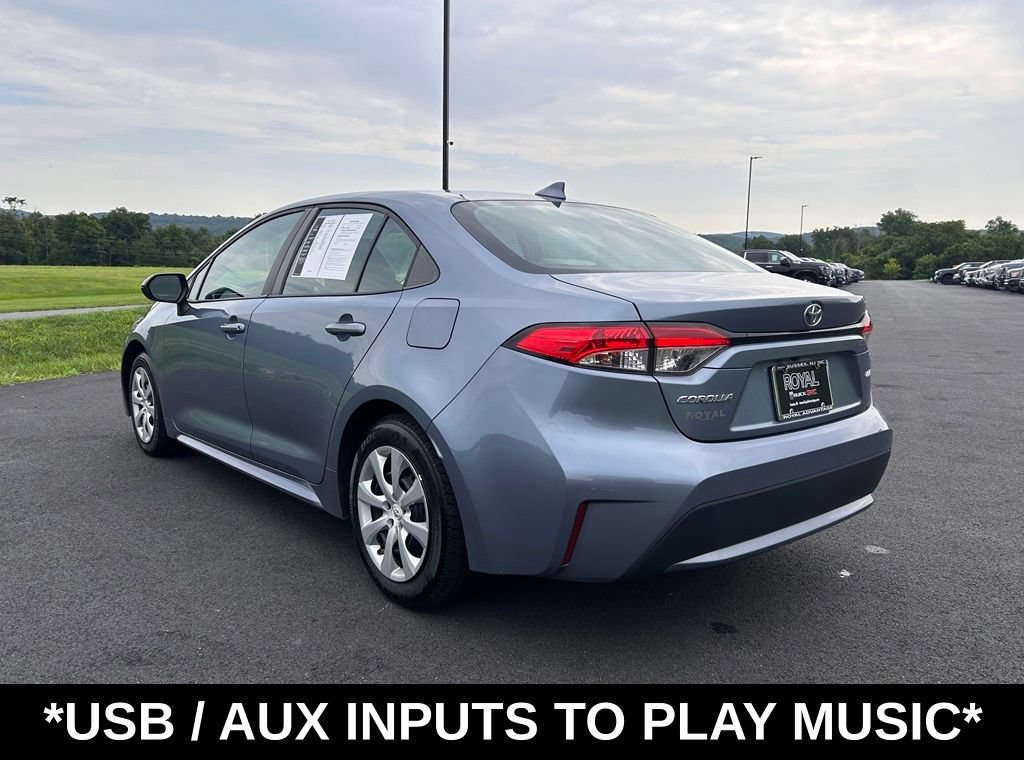 Used 2021 Gray Toyota LE image 9