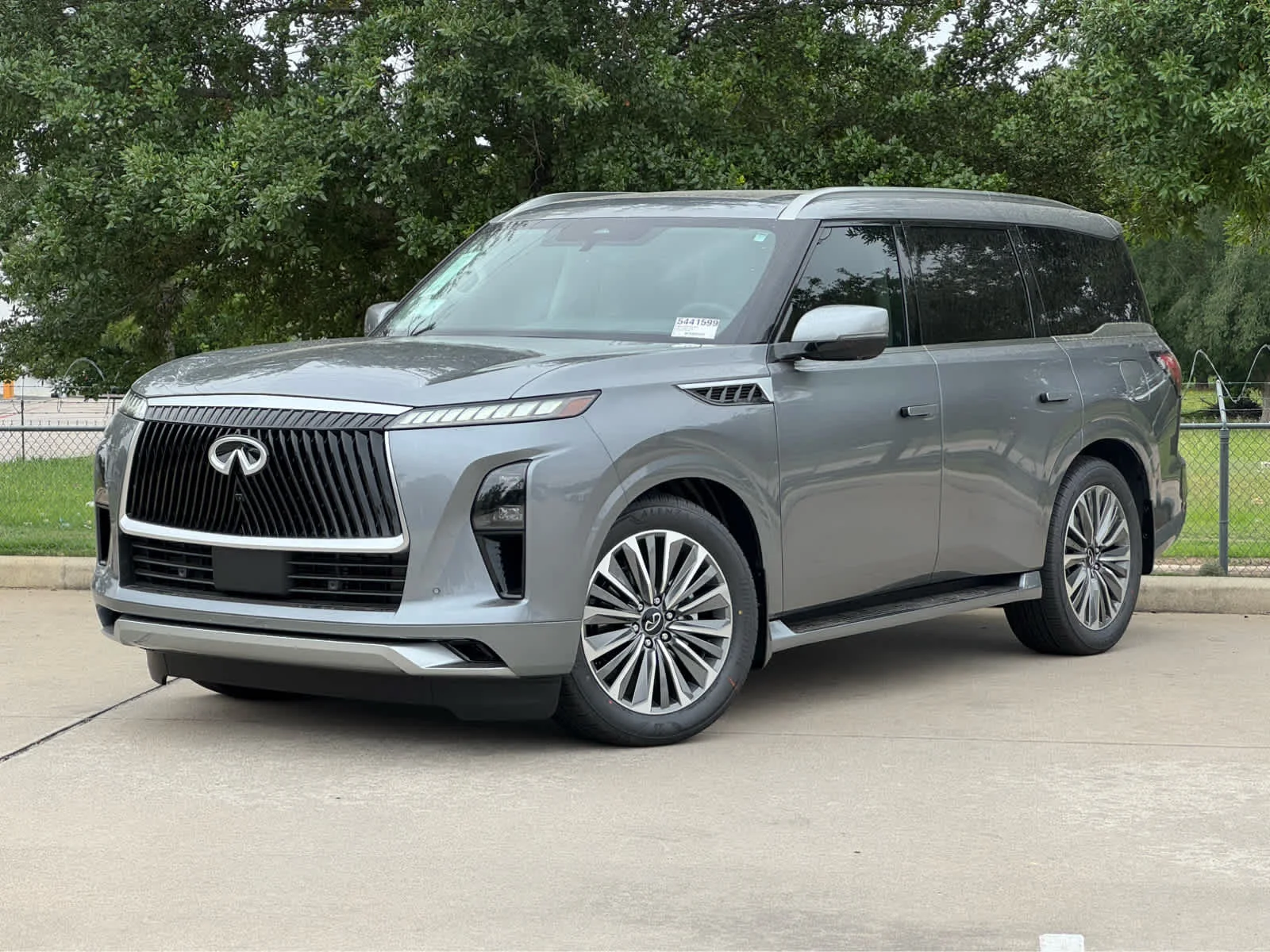 2026 INFINITI QX80 Luxe's photo