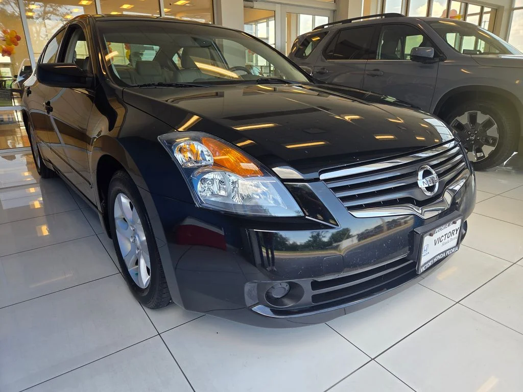 Used 2009 Super Black Nissan 2.5 SL image 3