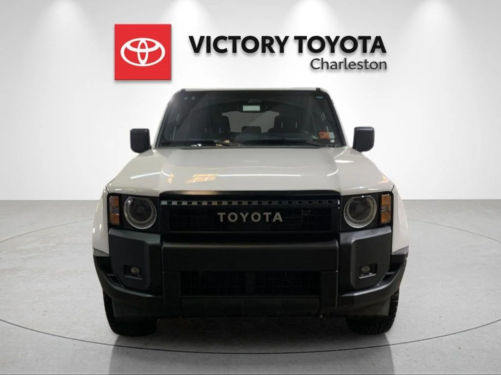 Used 2025 White Toyota 1958 image 8