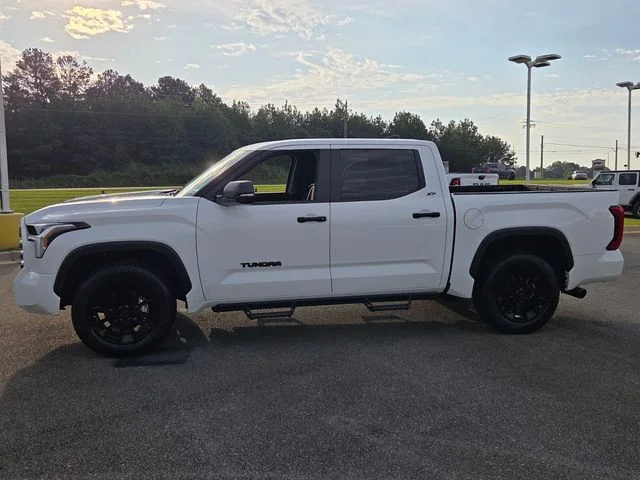 Used 2024 White Toyota SR5 image 4