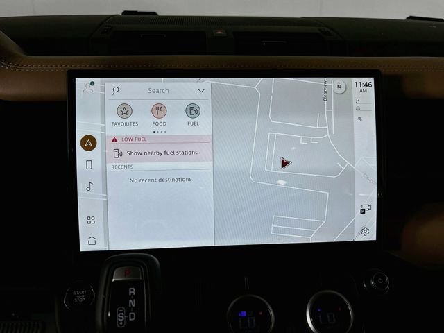 New 2026 White Land Rover X-Dynamic SE image 16
