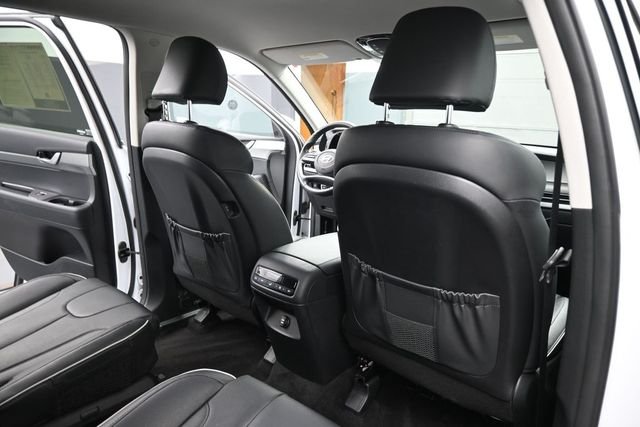 Used 2025 White Hyundai SEL image 16