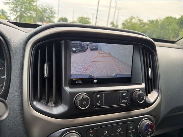 Used 2021 Summit White Chevrolet 4WD Z71 image 29