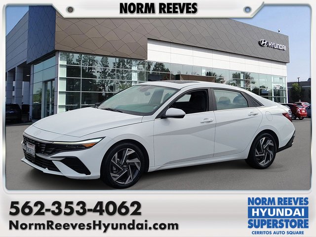 2025 Hyundai Elantra SEL Convenience
