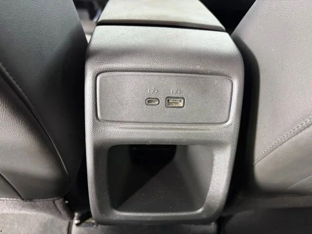 Used 2024 White Chevrolet LT image 34