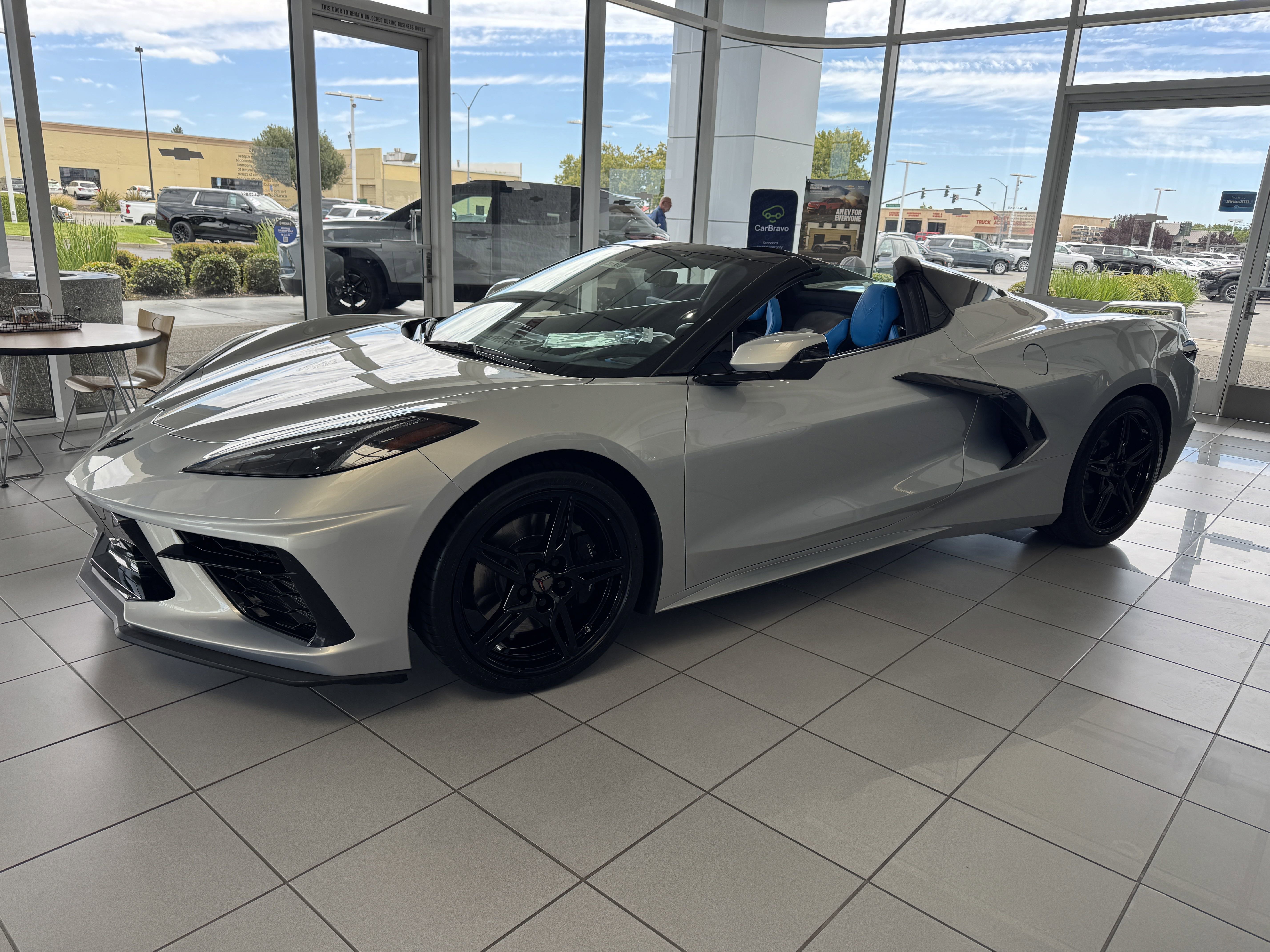 2023 Chevrolet Corvette 3LT - Photo 8