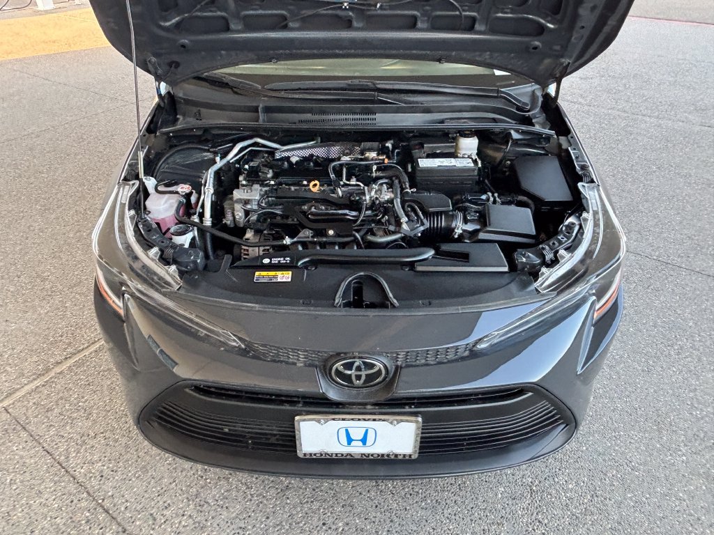 Used 2025 Underground Toyota LE image 27