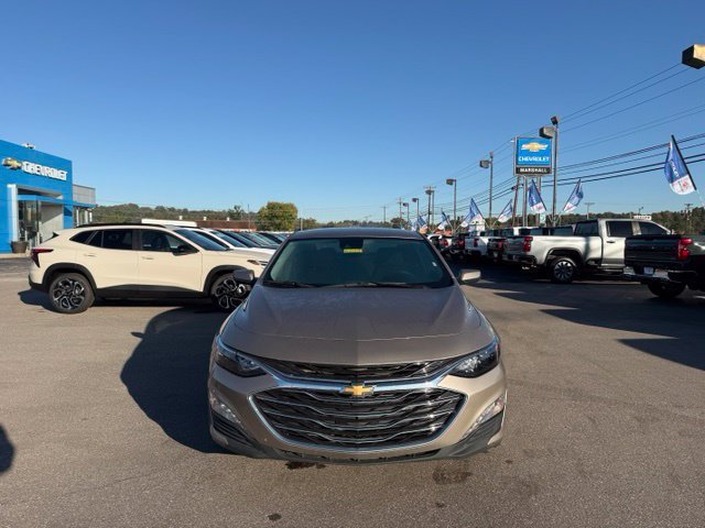 Used 2024 Chevrolet Malibu 1LT with VIN 1G1ZD5ST1RF221142 for sale in Carrollton, KY