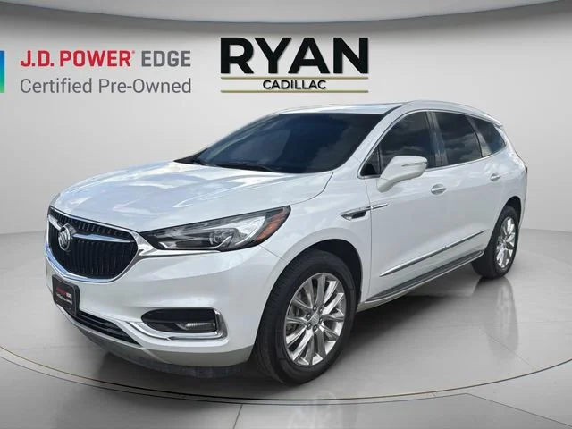 2019 Buick Enclave Essence AWD's photo