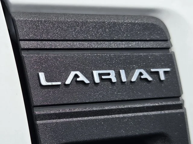 Used 2023 White Ford Lariat image 9