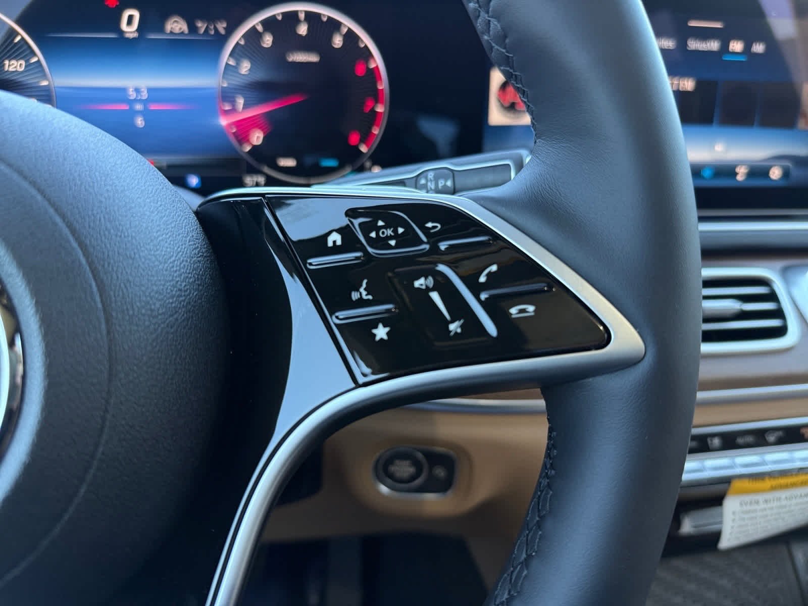 New 2026 Polar White Mercedes-Benz GLE 350 image 23