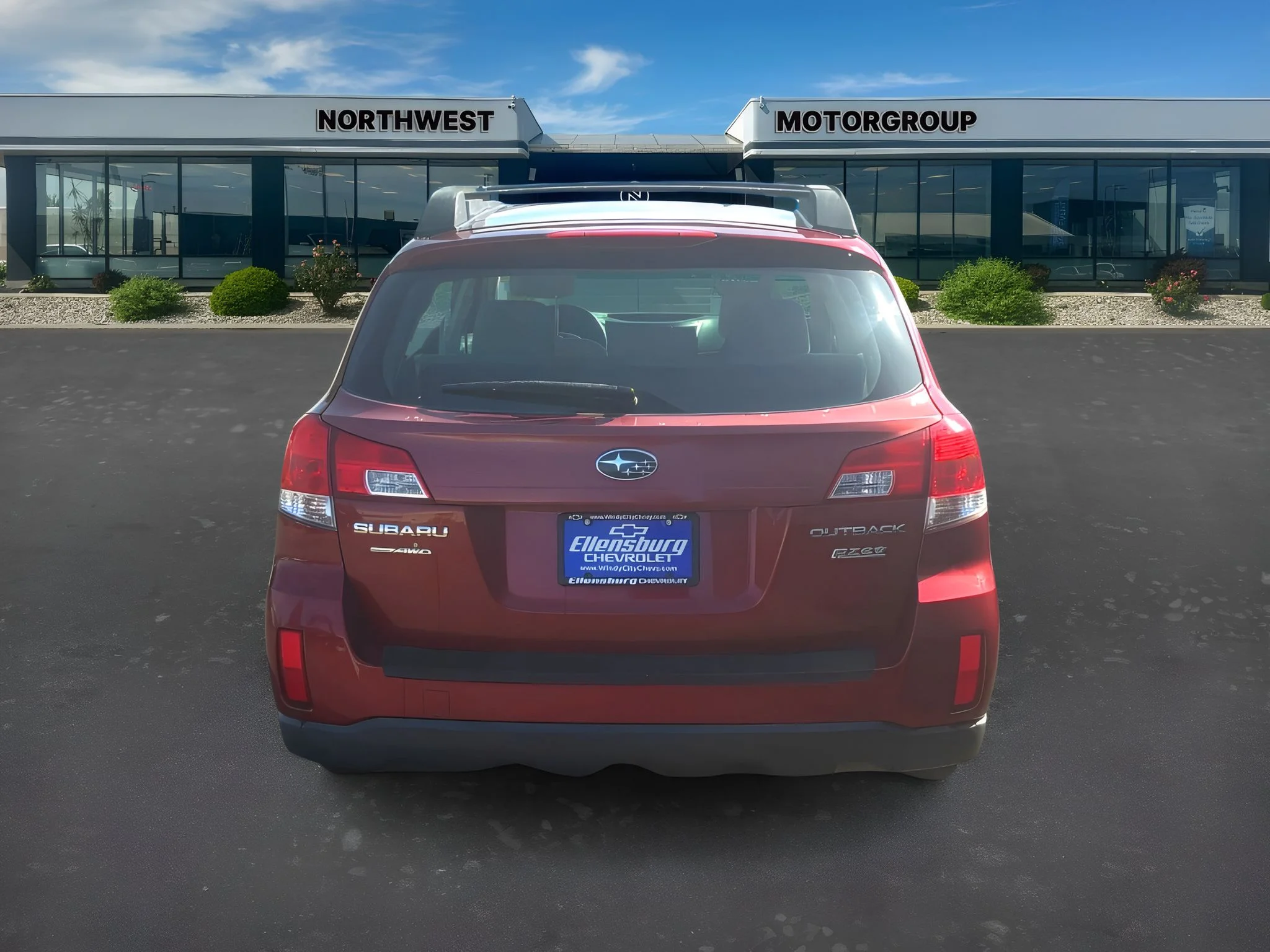 Used 2013 Venetian Red Pearl Subaru 2.5i image 6