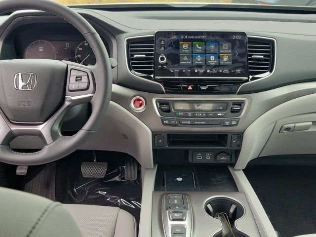 New 2026 Platinum White Pearl Honda RTL image 18